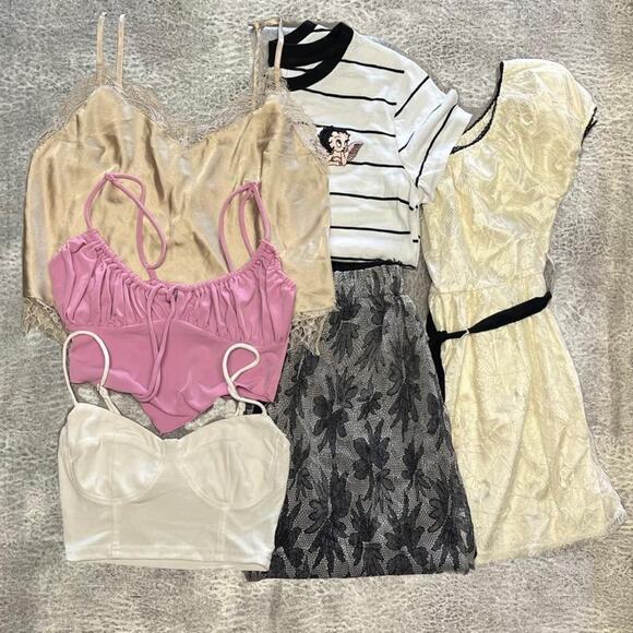 Womens coquette bundle of 6 - Picture 1 of 5